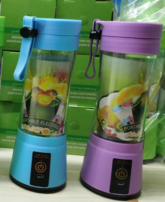 Portable USB Rechargeable Blender – Mini Juicer for Smoothies & Fruit Juices
