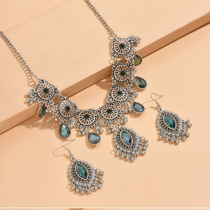 Indian Ethnic Jewelry Set – Vintage Gemstone Beads Necklace & Earrings (2-Piece Suit)